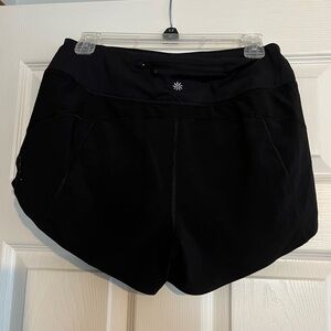 Athleta Run With It 3.5” Short